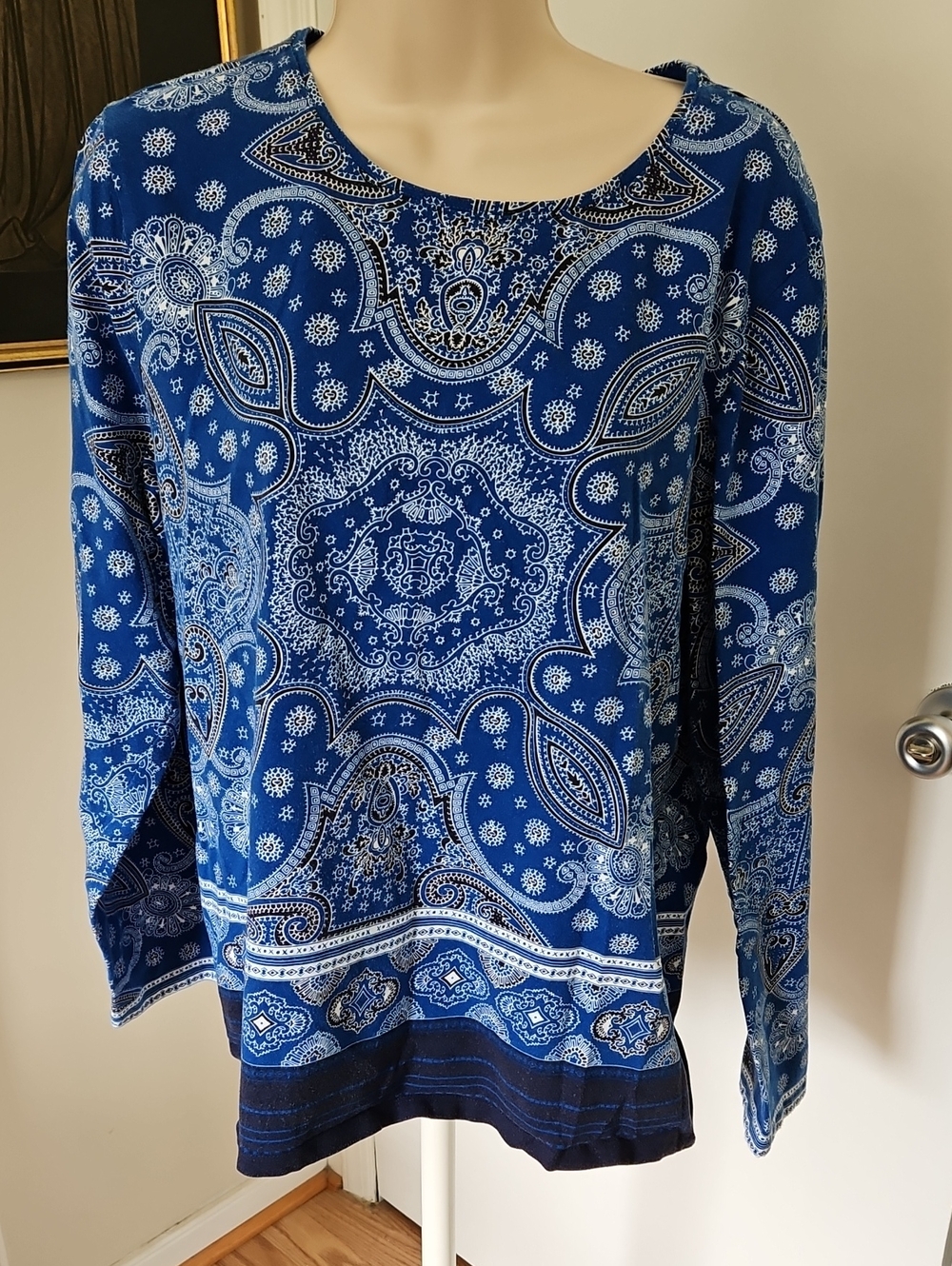 Talbots Blue Paisley MedalionTop Size XL